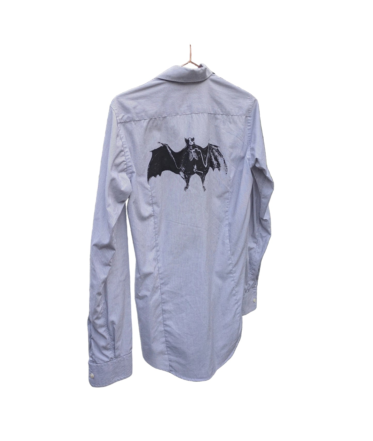 Leif : UPCYCLED - TOP (bat)