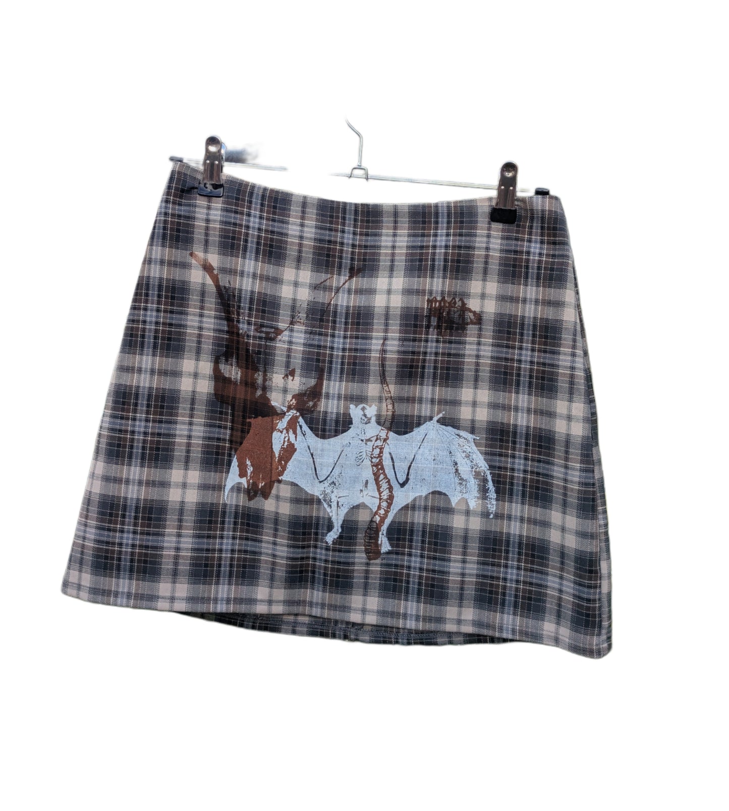 Leif : UPCYCLED - SKIRT (bat/skull)