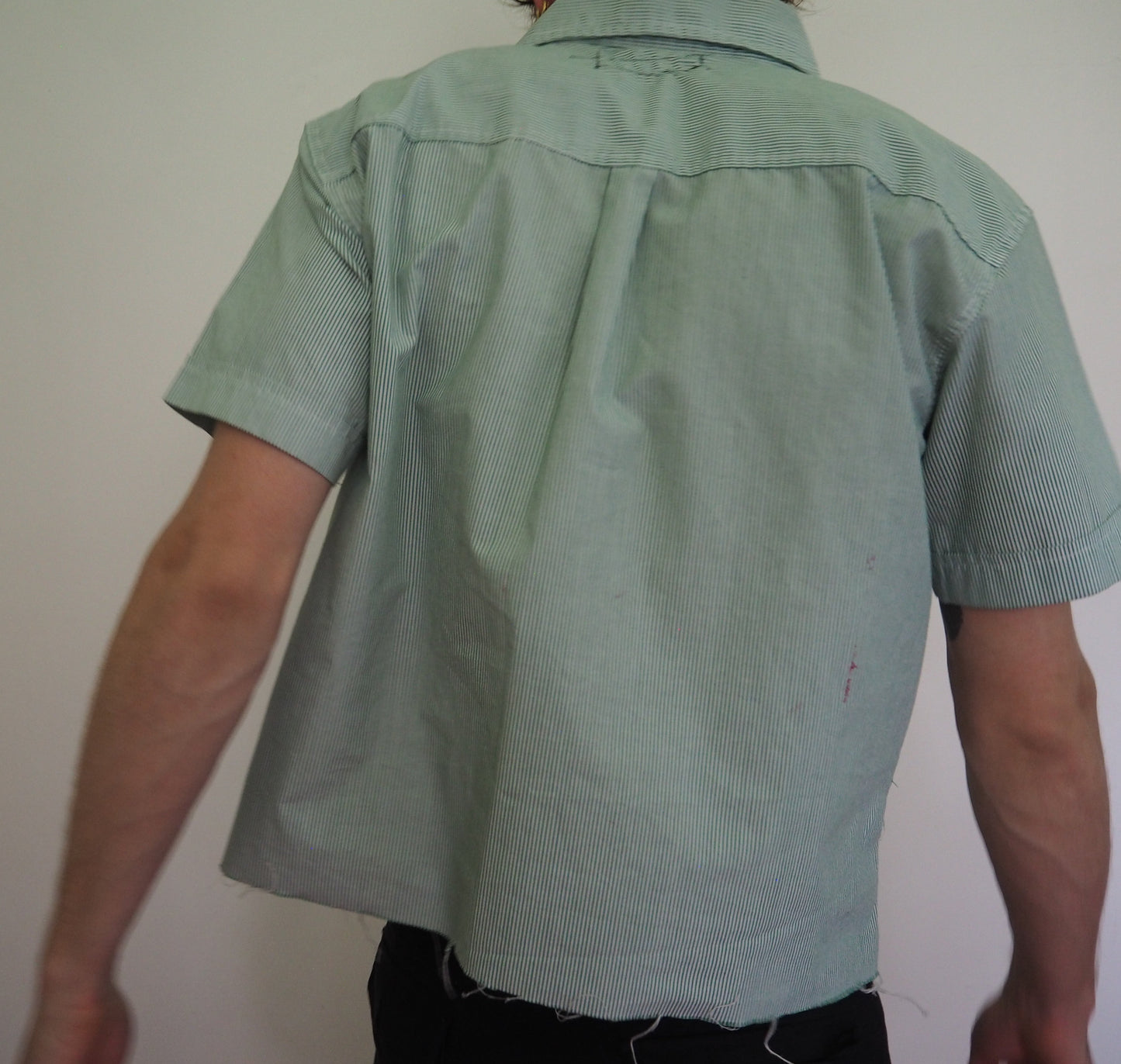1 : 1 UPCYCLED BUTTON UP : LGHT GREEN