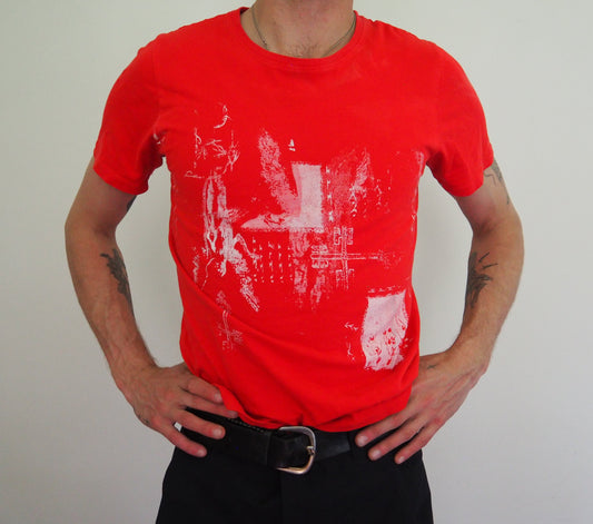 1 : 1 UPCYCLED T : RED